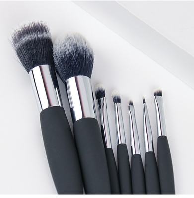 7 Pieces Luxury Travel Makeup Brush Set Easy Grip Durable Plastic Handle